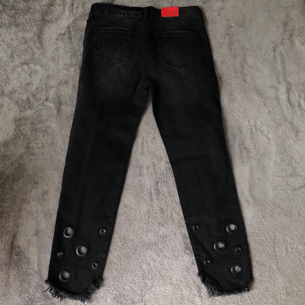 Grommet Distressed Jeans - Picture 3 of 3